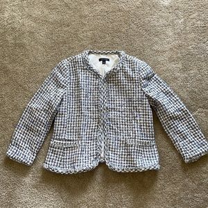 Ann Taylor Plaid Crop Blazer (NWOT)